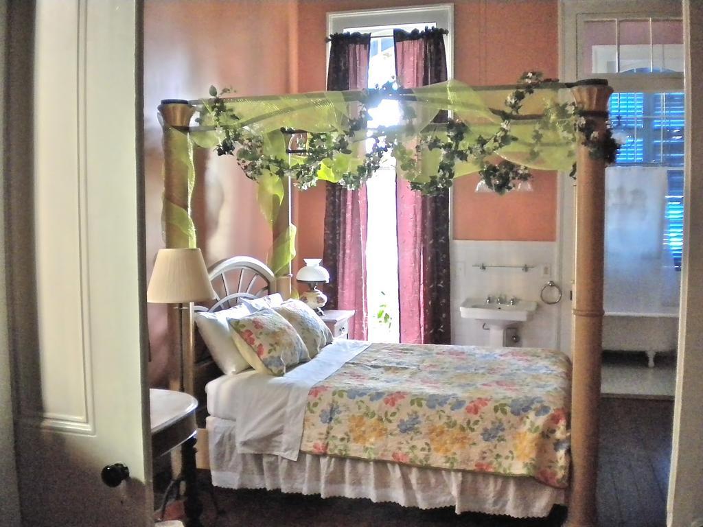 Bed and Breakfast La Belle Esplanade New Orleans Zimmer foto